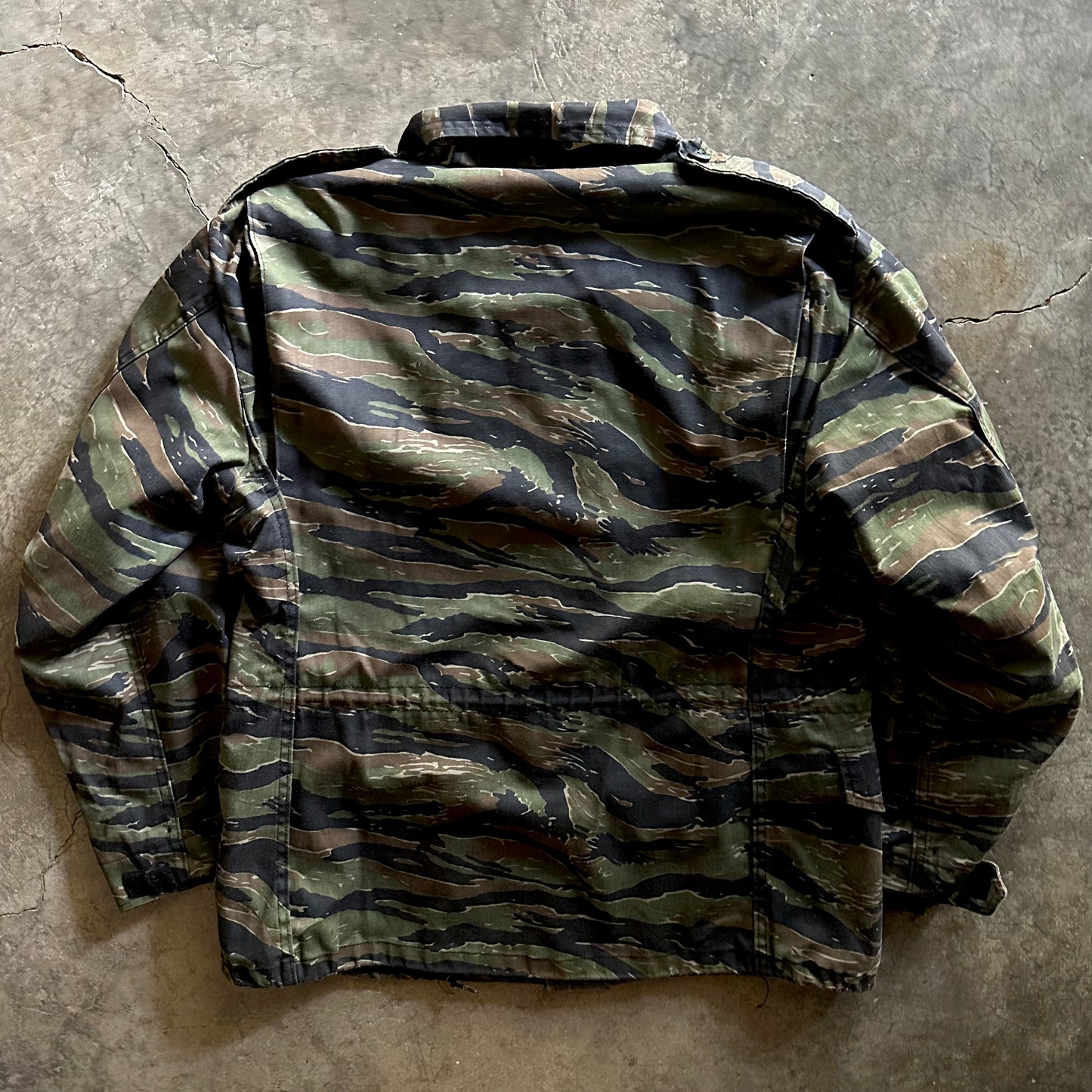 Vintage Military Tiger Stripe Camo M-65 Field Jacket